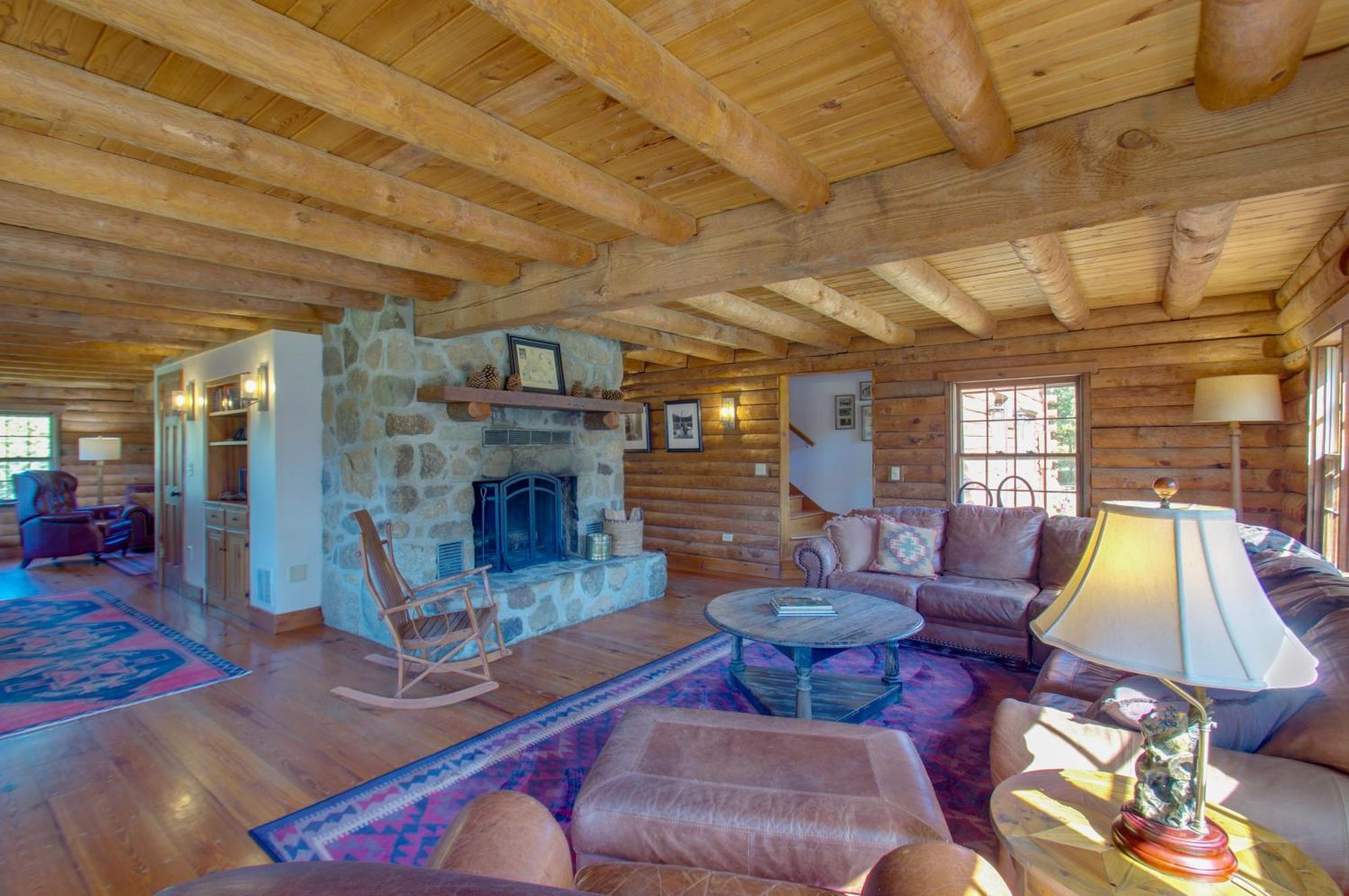 Cozy Log Cabin Getaway With Fire Pit And 3 Acres! Ruckersville Exterior photo