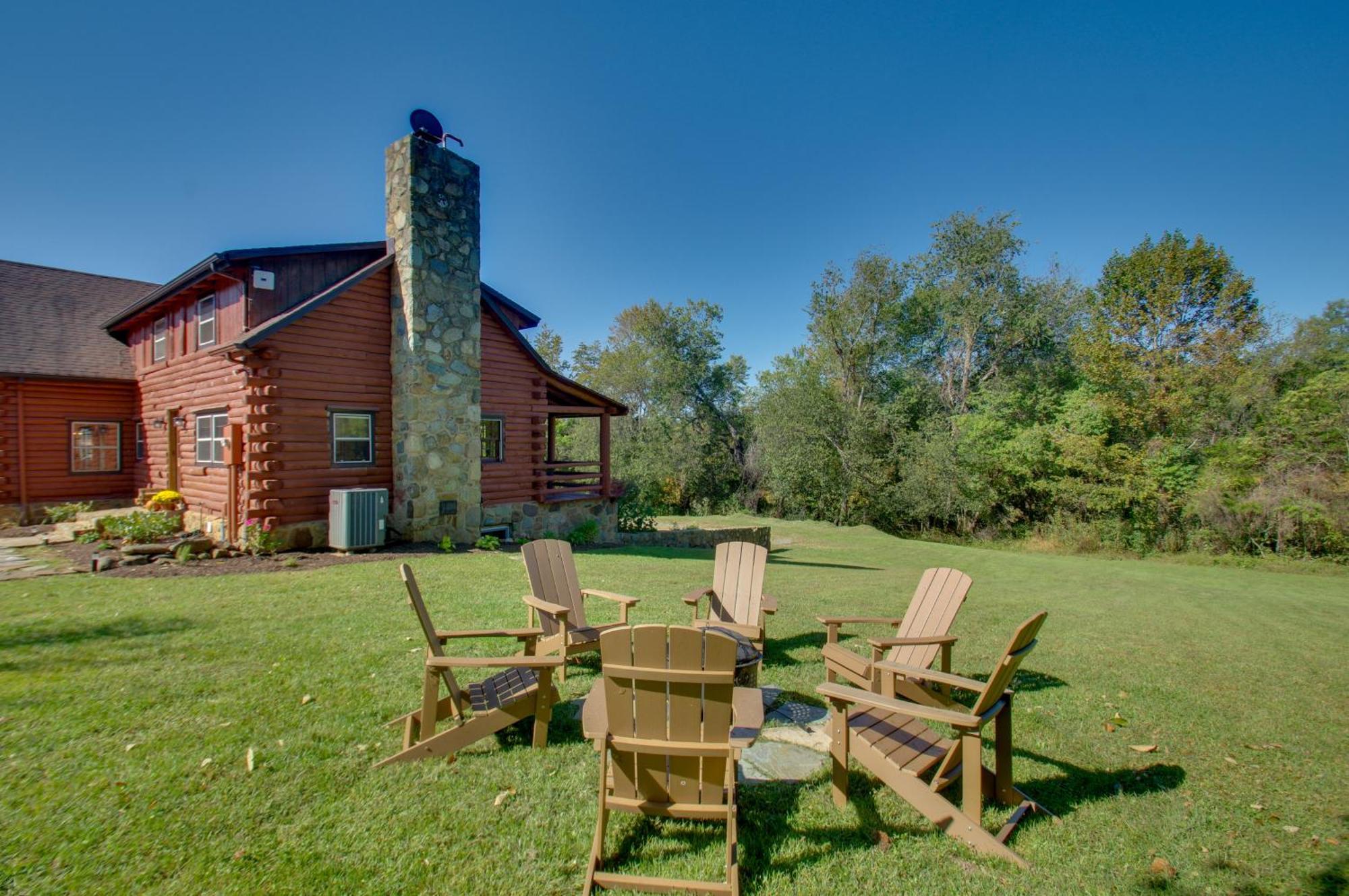 Cozy Log Cabin Getaway With Fire Pit And 3 Acres! Ruckersville Exterior photo
